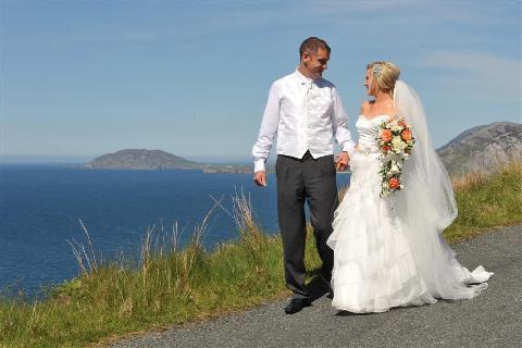 Wedding photography by Flynn's Photo Service